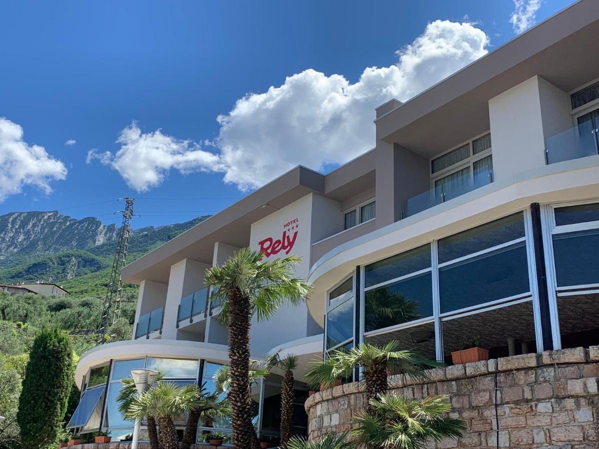 Hotel Residence Rely Brenzone sul Garda Εξωτερικό φωτογραφία
