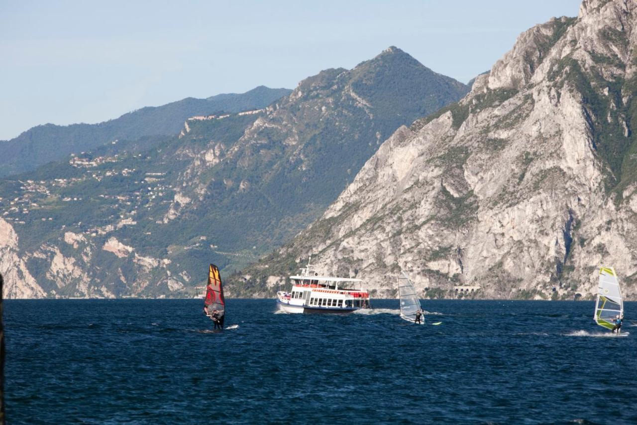 Hotel Residence Rely Brenzone sul Garda Εξωτερικό φωτογραφία