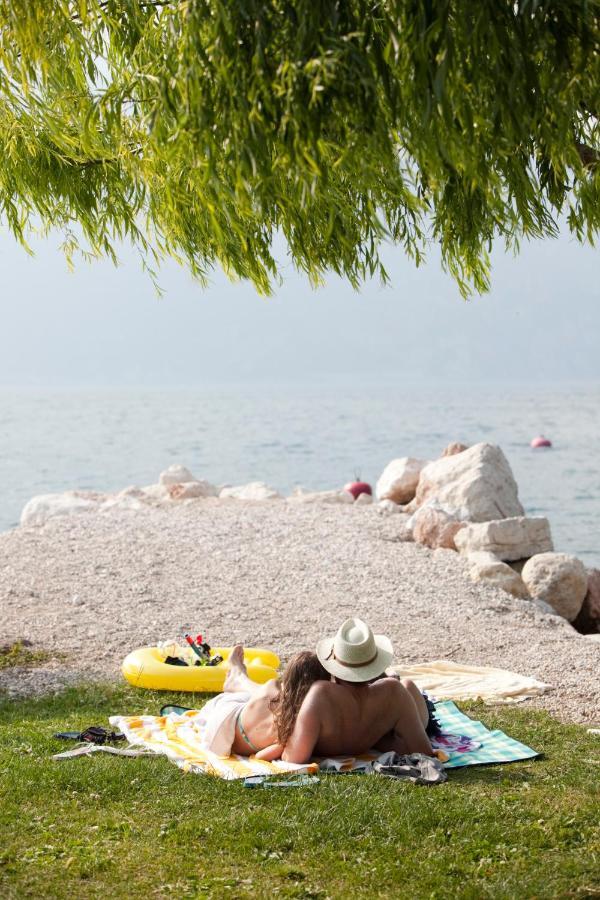 Hotel Residence Rely Brenzone sul Garda Εξωτερικό φωτογραφία