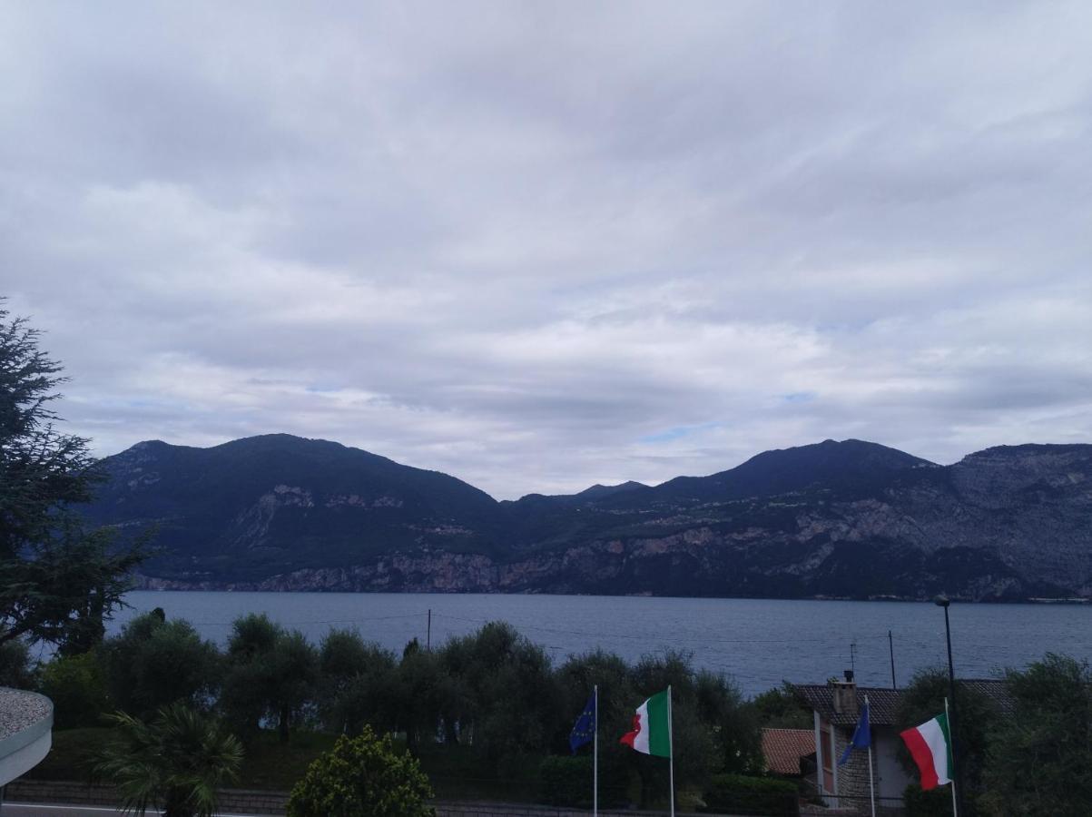Hotel Residence Rely Brenzone sul Garda Εξωτερικό φωτογραφία